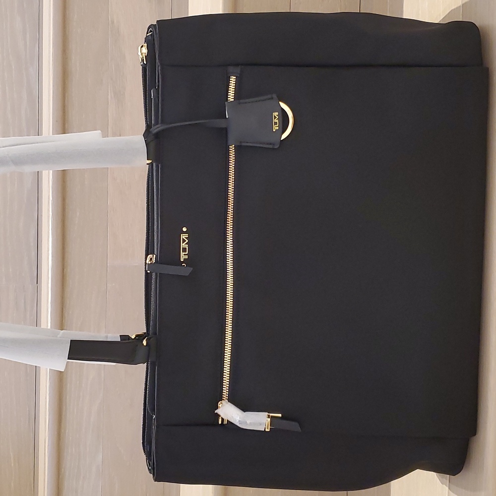 NWT Tumi Sheryl Business Carryall Tote In Black & Gold Hardware
